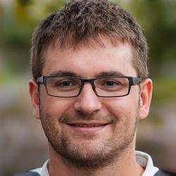 Леонид Титов